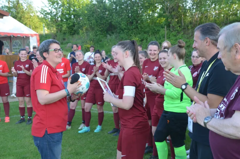 Meisterehrung der Frauenmannschaft am 11.05.2024